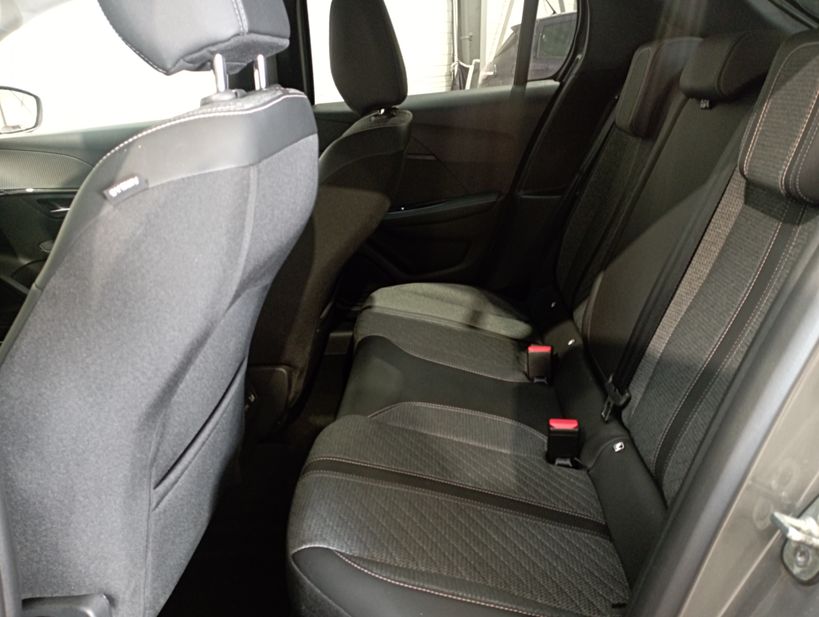 PEUGEOT 208 2024 - Photo n°12