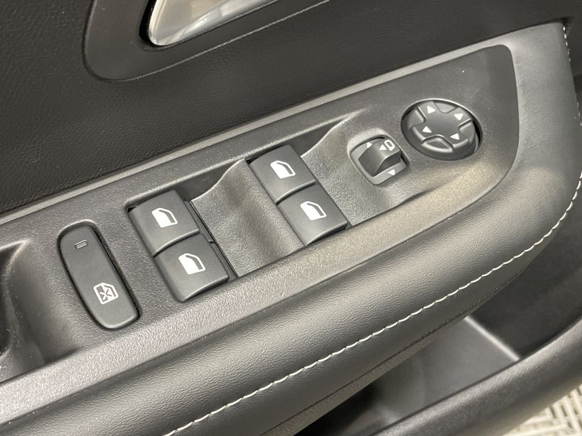 PEUGEOT 208 2024 - Photo n°34
