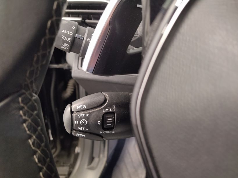 PEUGEOT 5008 2019 - Photo n°27