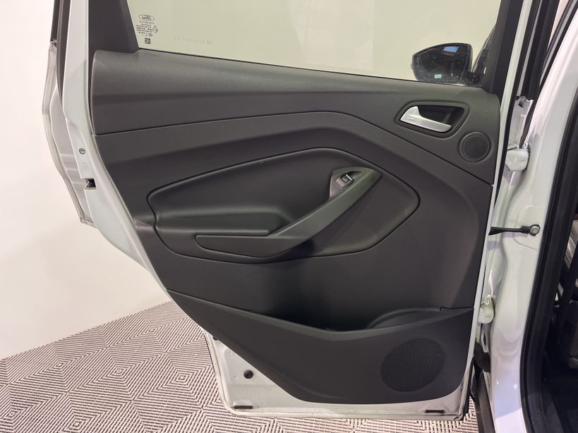 FORD KUGA 2015 - Photo n°39