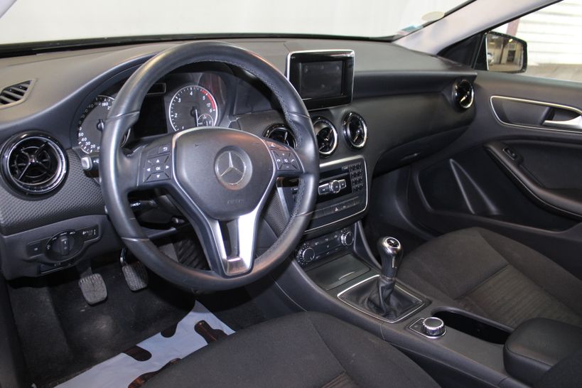 MERCEDES CLASSE A 2014 - Photo n°12