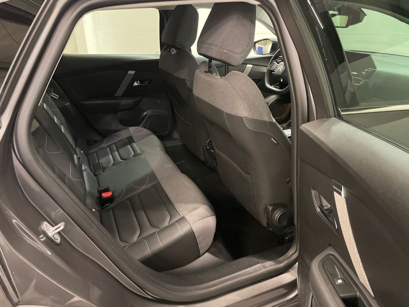 CITROEN C4 X 2023 - Photo n°8