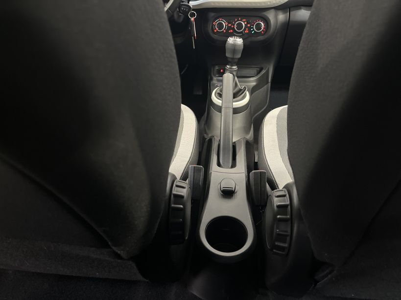 RENAULT TWINGO III 2020 - Photo n°34