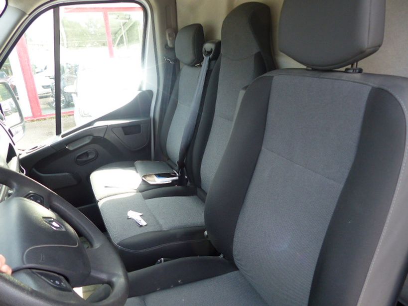 RENAULT MASTER FOURGON 2019 - Photo n°6