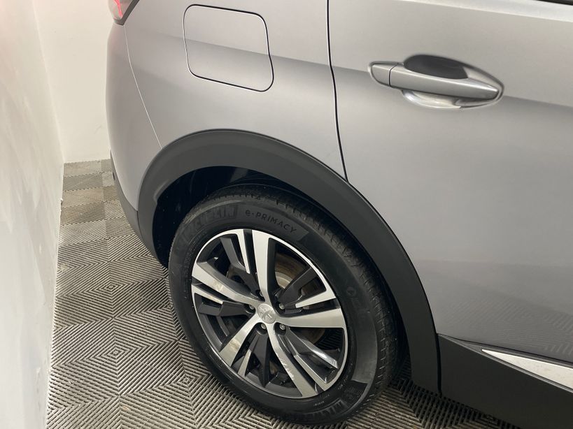 PEUGEOT 3008 2023 - Photo n°13