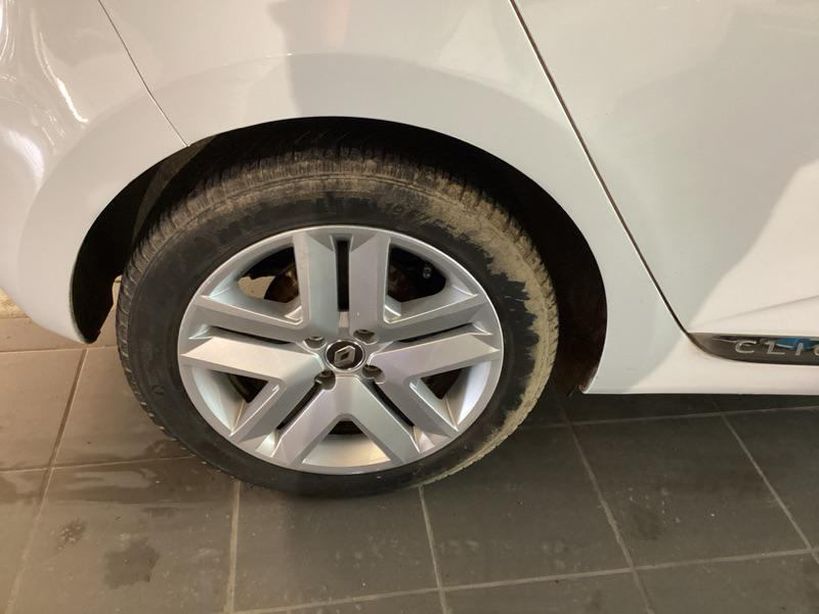 RENAULT CLIO V 2020 - Photo n°1