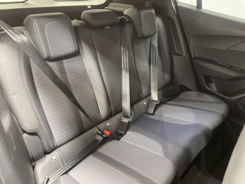 PEUGEOT 2008 2023 - Photo n°37
