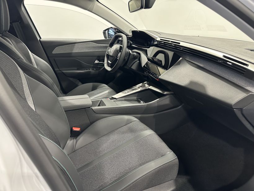 PEUGEOT 308 2025 - Photo n°8