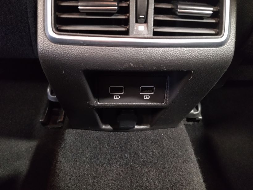 RENAULT MEGANE IV ESTATE 2021 - Photo n°30
