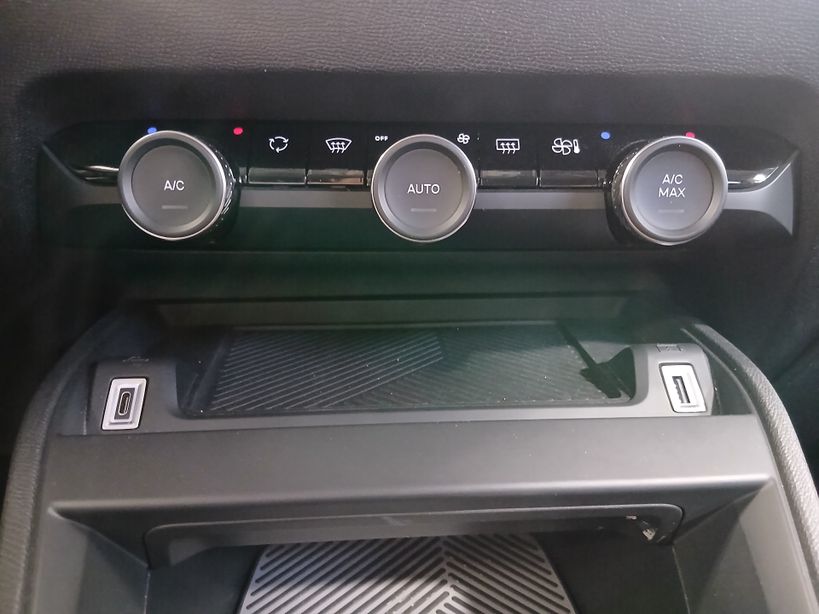 CITROEN C4 X 2023 - Photo n°16