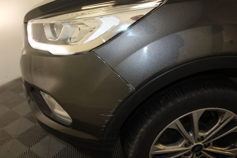 FORD KUGA 2018 - Photo n°2