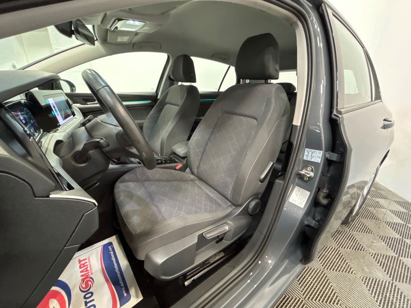 VOLKSWAGEN GOLF 2022 - Photo n°9
