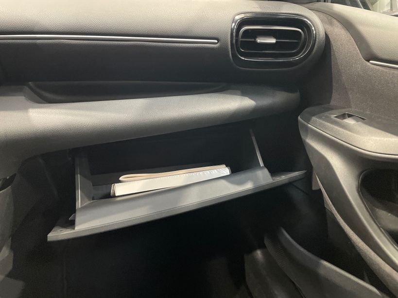 TOYOTA YARIS HYBRIDE 2025 - Photo n°24