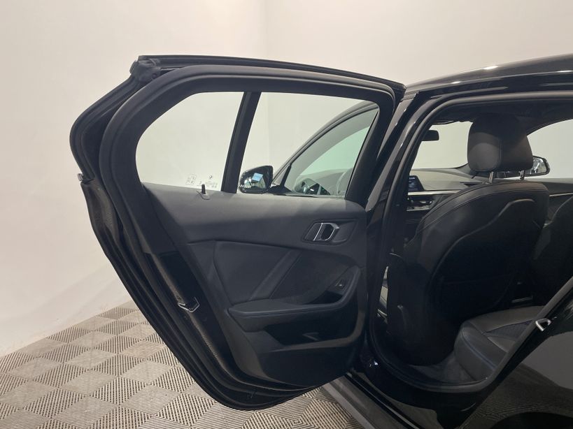 BMW SERIE 1 F40 2023 - Photo n°37