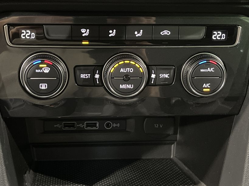 VOLKSWAGEN TIGUAN 2019 - Photo n°17