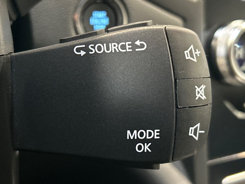 RENAULT MEGANE IV BERLINE 2023 - Photo n°29