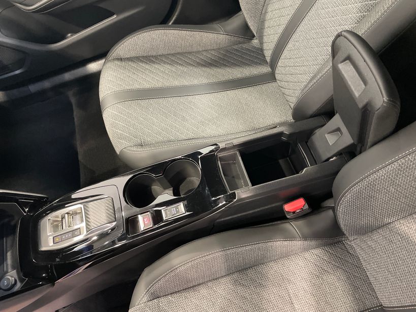 PEUGEOT 2008 ELECTRIQUE 2025 - Photo n°24