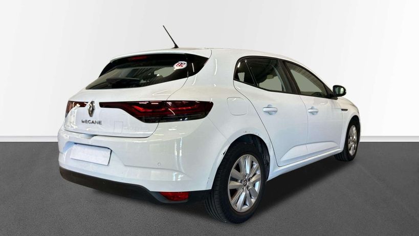 RENAULT MEGANE IV BERLINE 2022 - Photo n°6