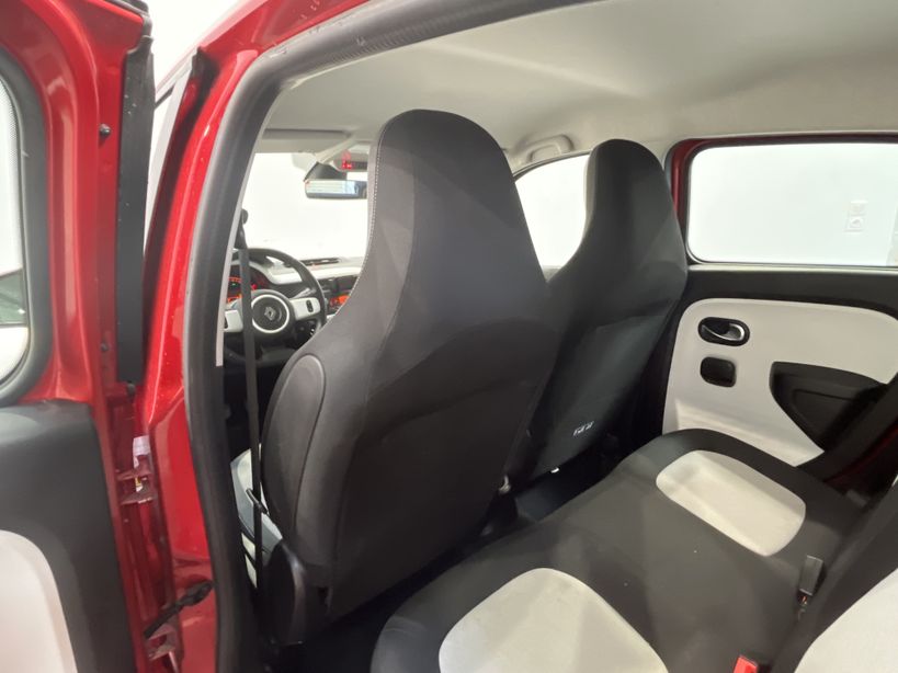 RENAULT TWINGO III 2021 - Photo n°35