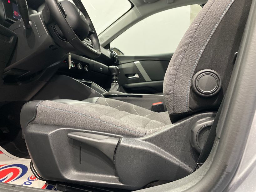 CITROEN C4 2022 - Photo n°35