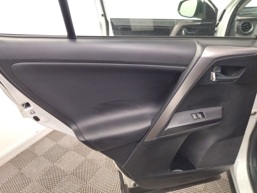 TOYOTA RAV4 2016 - Photo n°17