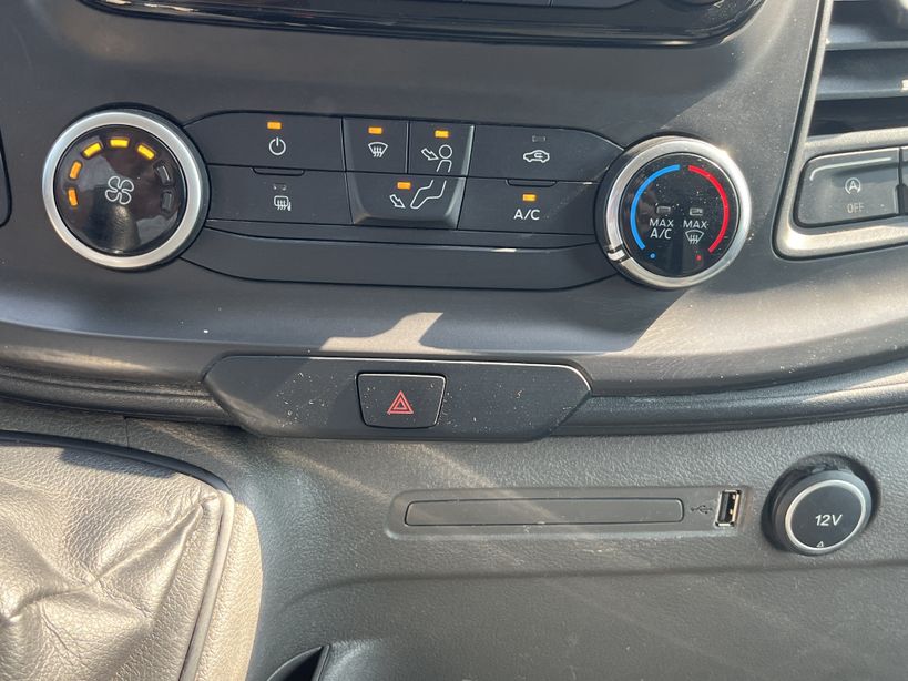 FORD TRANSIT FOURGON 2020 - Photo n°13