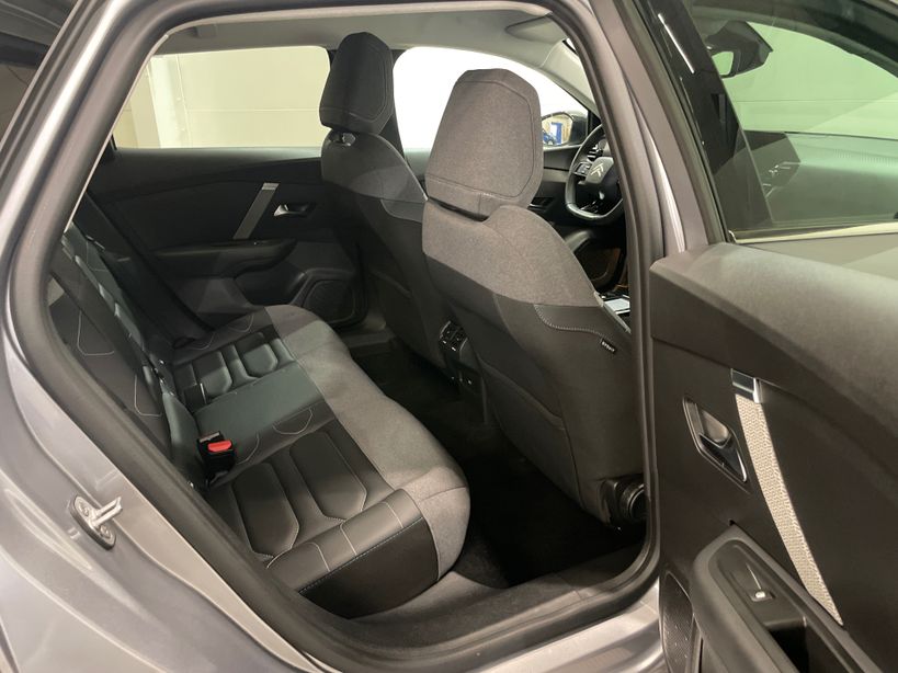 CITROEN C4 X 2023 - Photo n°8