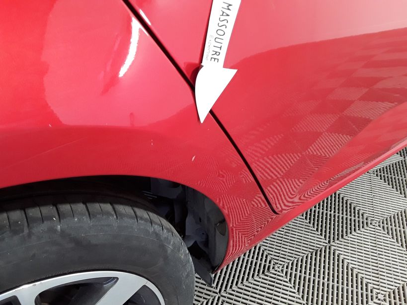 RENAULT MEGANE IV BERLINE 2017 - Photo n°14