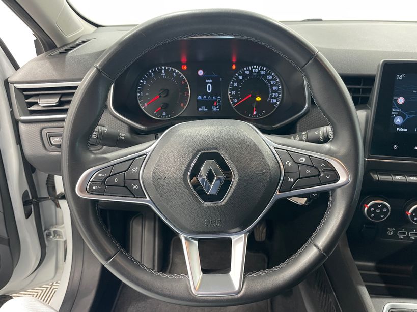 RENAULT CLIO V 2021 - Photo n°11