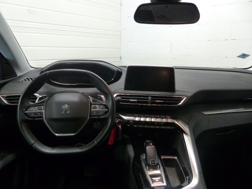 PEUGEOT 3008 BUSINESS 2019 - Photo n°11