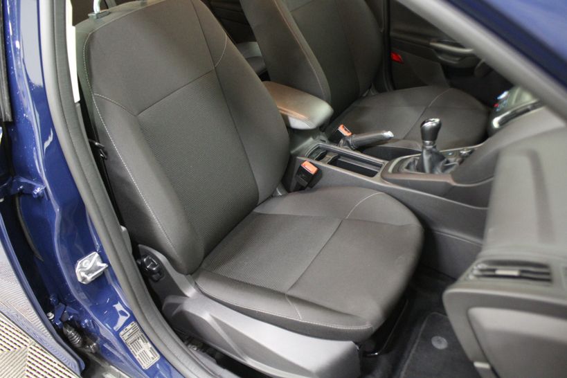 FORD FOCUS SW 2017 - Photo n°8
