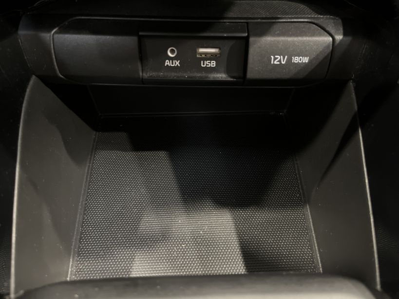 KIA STONIC 2019 - Photo n°18