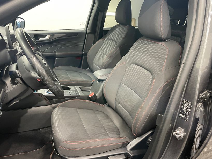 FORD KUGA 2022 - Photo n°33