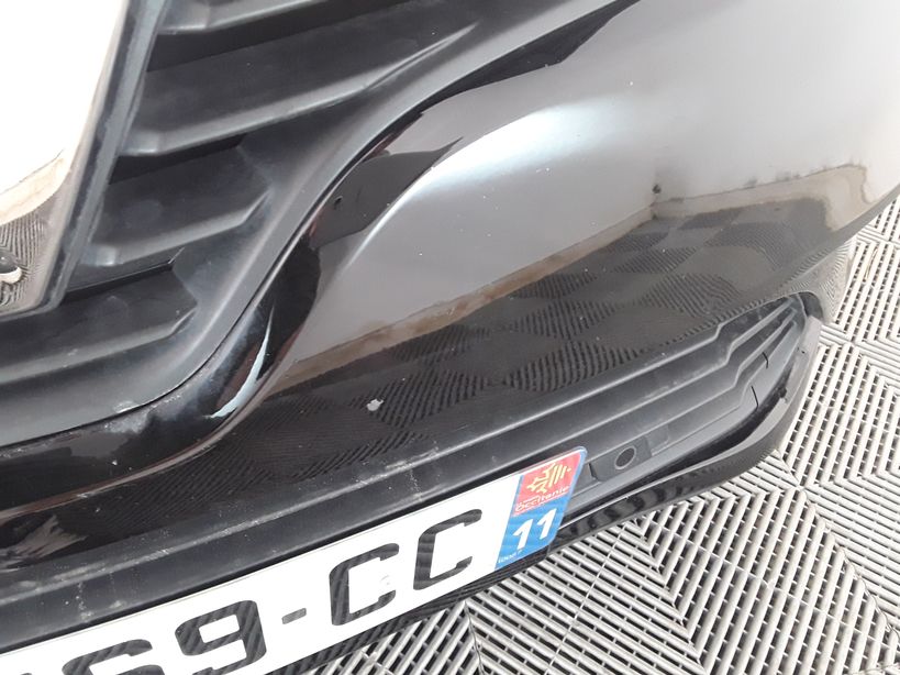 RENAULT CLIO IV ESTATE 2018 - Photo n°3