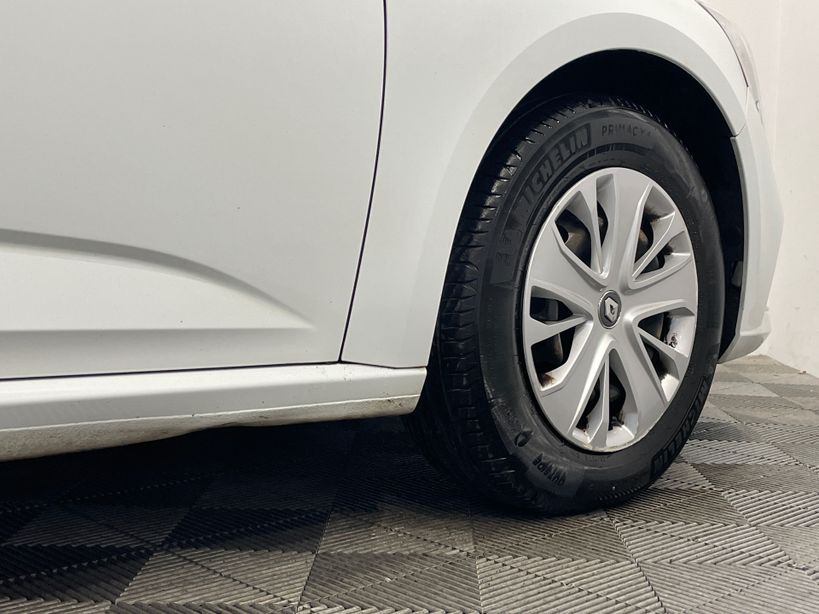 RENAULT MEGANE IV SOCIETE 2019 - Photo n°4