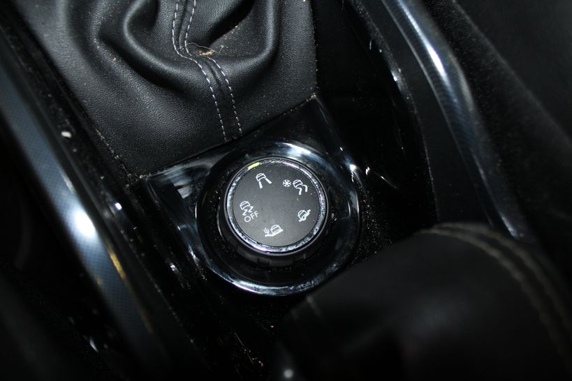 PEUGEOT 2008 2015 - Photo n°13