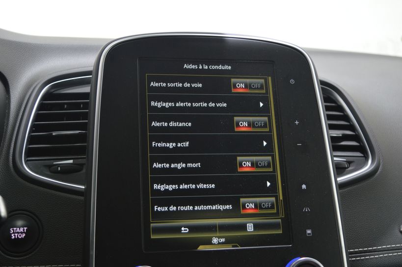 RENAULT GRAND SCENIC IV BUSINESS 2017 - Photo n°17