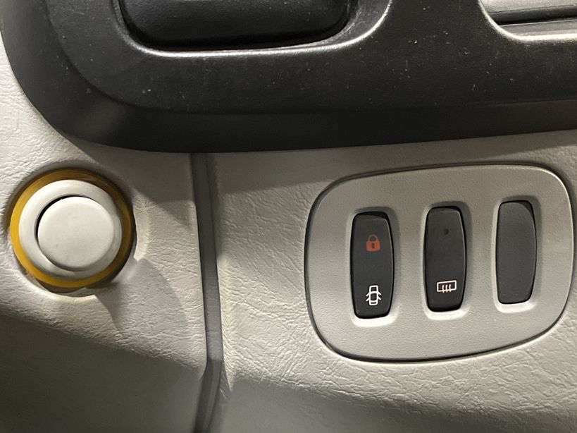 RENAULT TRAFIC FOURGON 2010 - Photo n°14
