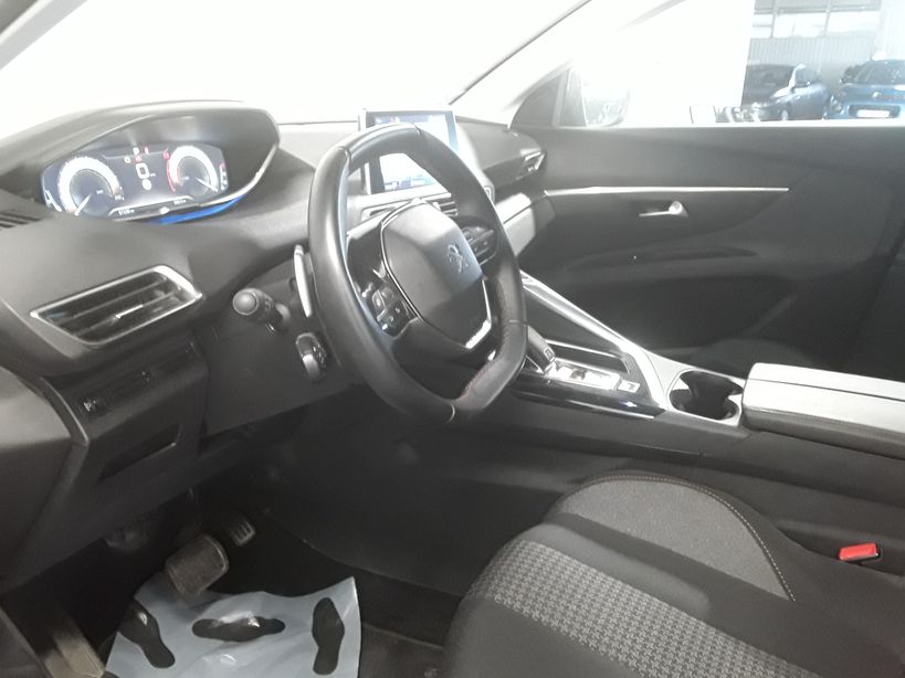 PEUGEOT 3008 BUSINESS 2017 - Photo n°14