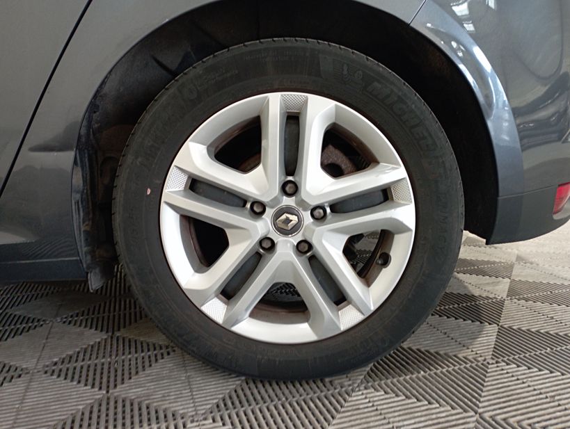 RENAULT MEGANE IV BERLINE BUSINESS 2020 - Photo n°30