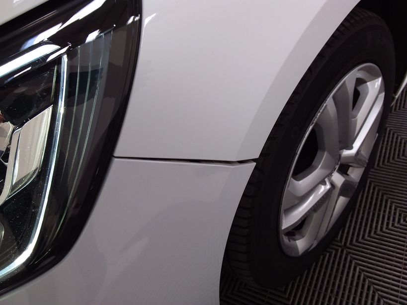 RENAULT MEGANE IV ESTATE 2019 - Photo n°1