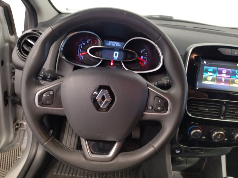 RENAULT CLIO IV 2020 - Photo n°11