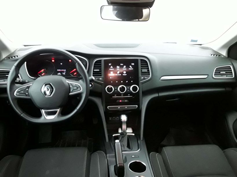 RENAULT MEGANE IV BERLINE 2022 - Photo n°10