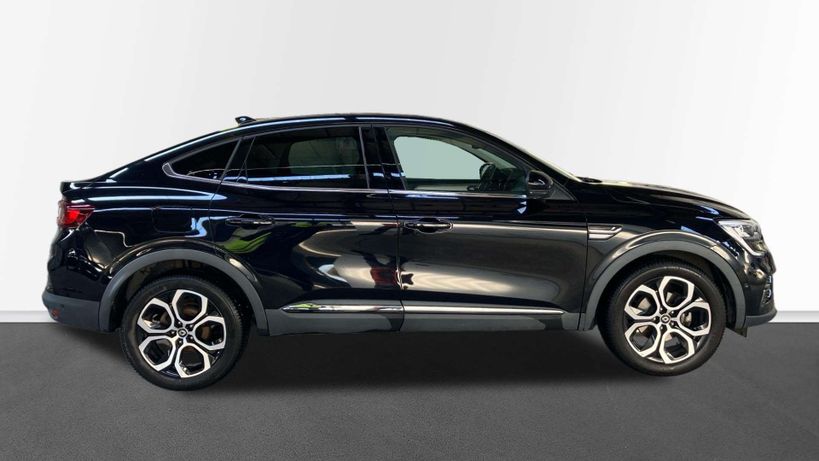 RENAULT ARKANA 2023 - Photo n°4
