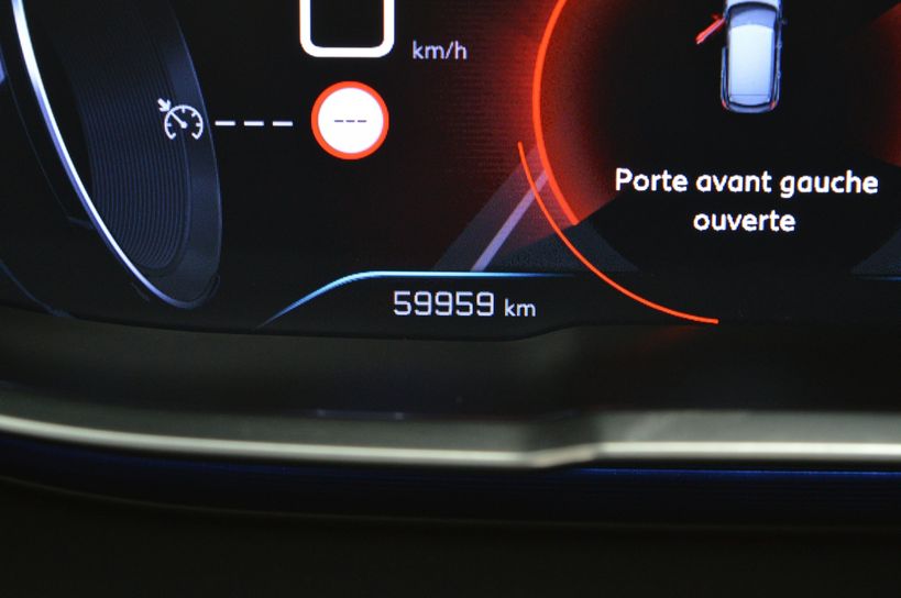 PEUGEOT 3008 2019 - Photo n°43