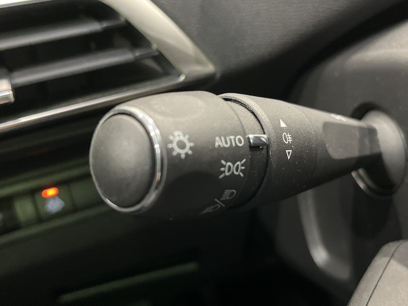 PEUGEOT 5008 2020 - Photo n°31