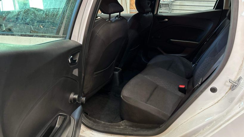 RENAULT CLIO V 2021 - Photo n°9