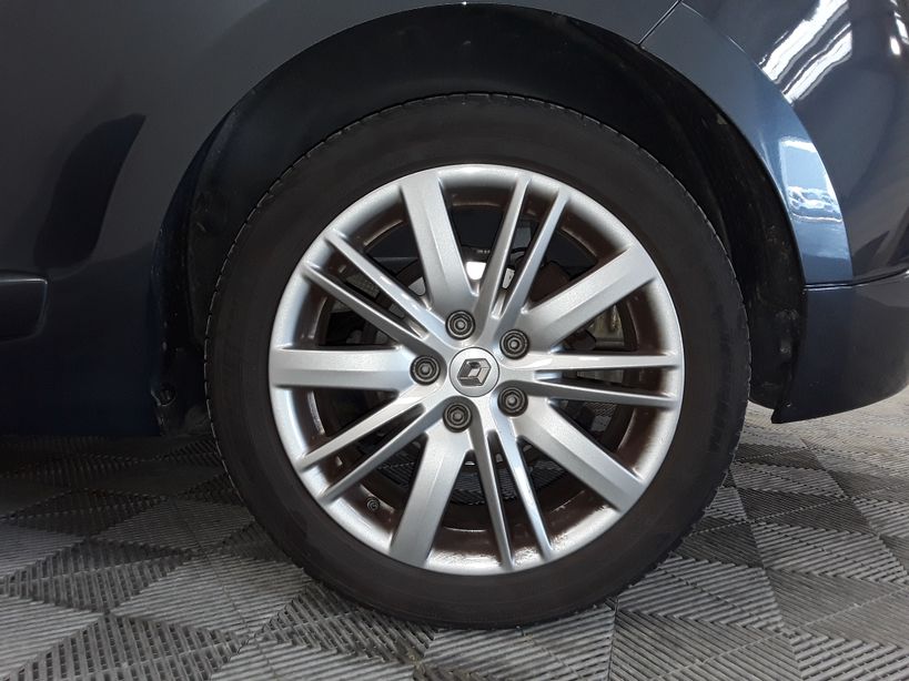 RENAULT MEGANE III COUPE 2015 - Photo n°11
