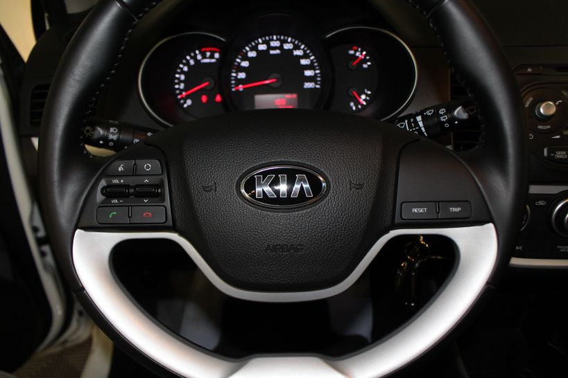 KIA PICANTO 2016 - Photo n°10