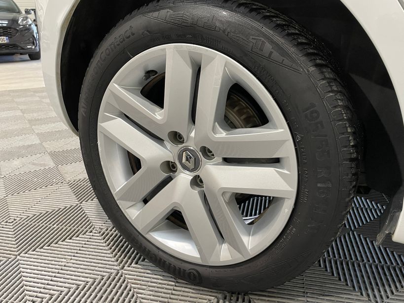 RENAULT CLIO V 2020 - Photo n°12